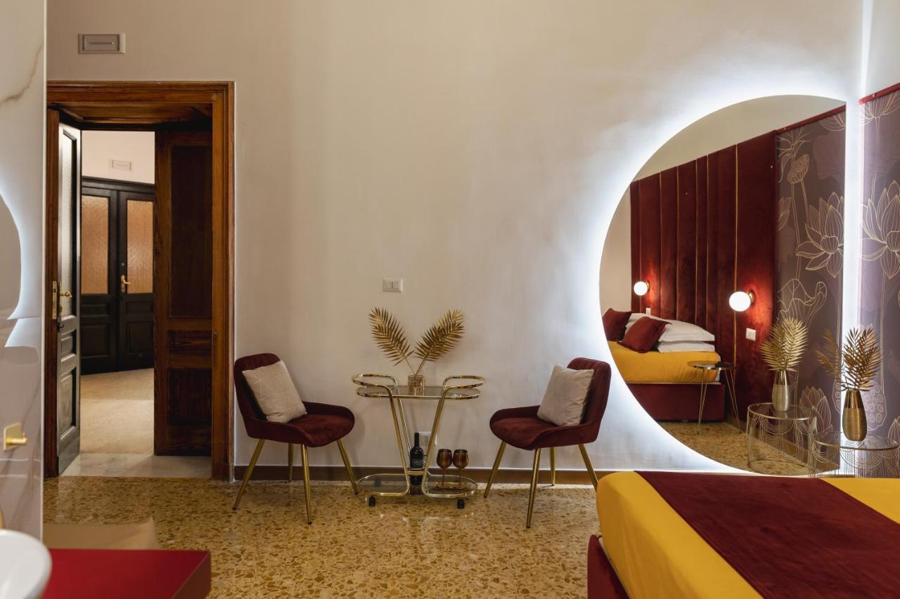 La Lepre Felice Naples